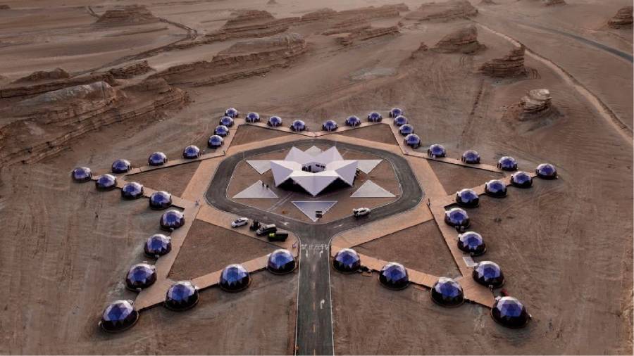火星移民预演场——模拟外星环境的极端生存训练砚山县户外野奢帐篷实验项目